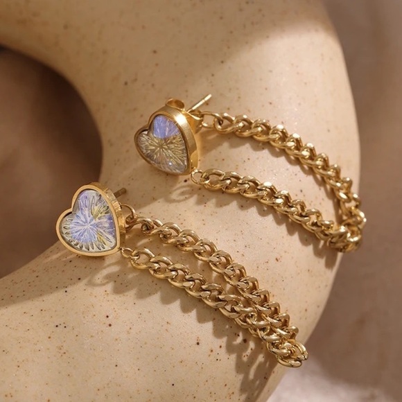18k Gold Plated Shiny Cubic Zirconia Earrings - Picture 1 of 9